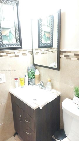 3087 SW 5th St, Miami, FL 33135