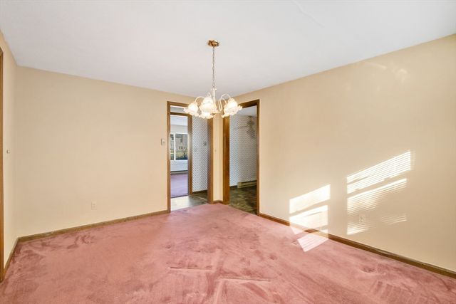 17 Labelle Cir, Chicopee, MA 01020