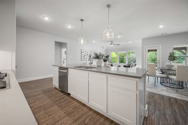590 Torrey Pines Circle, Heath, TX 75032