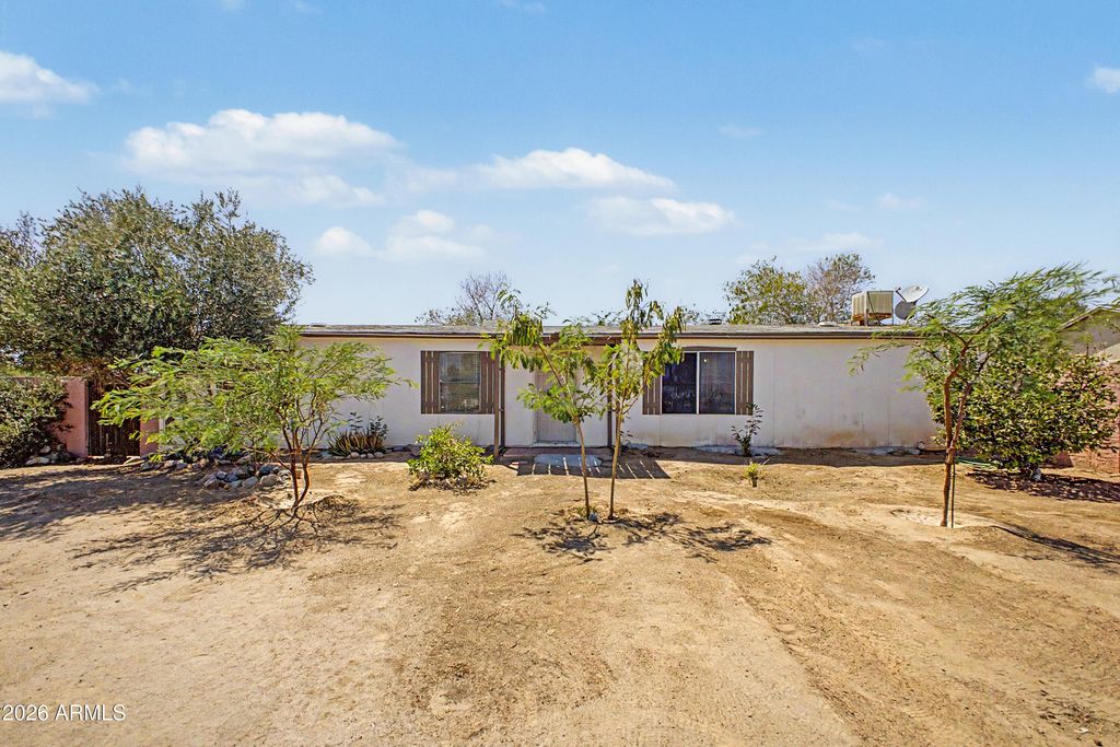 1490 N 180th Drive, Goodyear, AZ 85338 — exterior