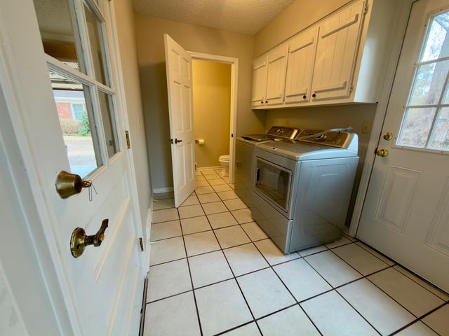 1741 MAGNOLIA TREE RD, Germantown, TN 38138