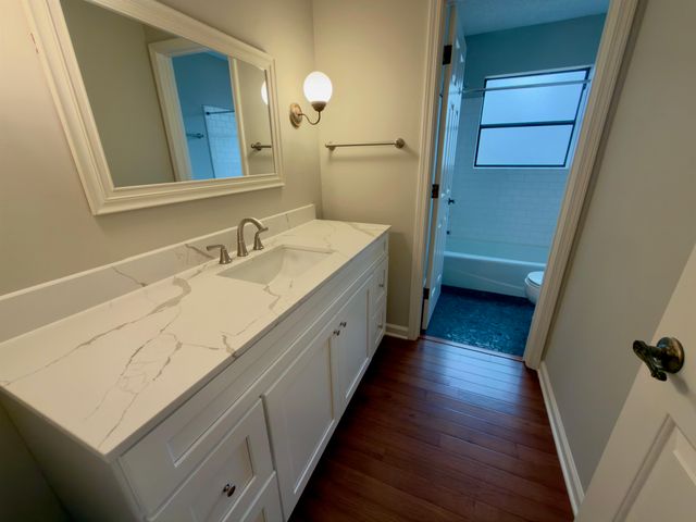 1741 MAGNOLIA TREE RD, Germantown, TN 38138