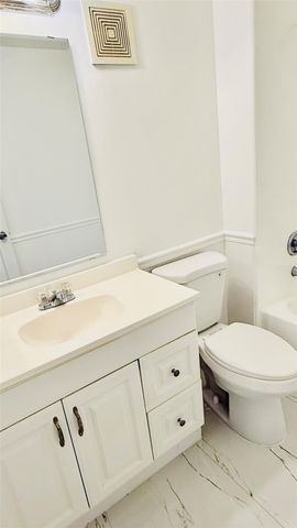 8060 Colony Cir 209, Fort Lauderdale, FL 33321