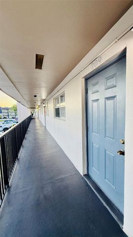 8060 Colony Cir 209, Fort Lauderdale, FL 33321