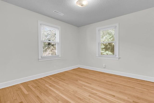 5830 Beverly Drive, Hanahan, SC 29410