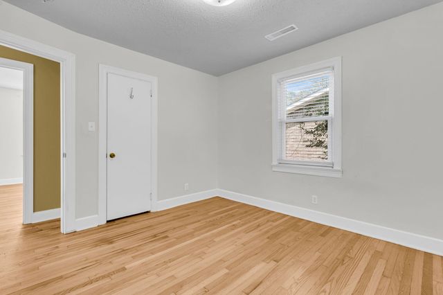 5830 Beverly Drive, Hanahan, SC 29410