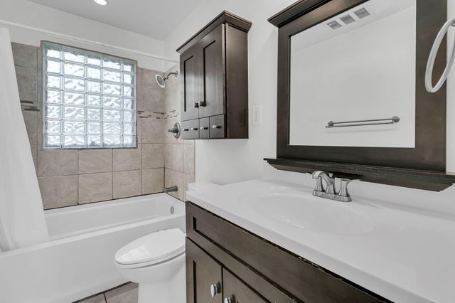 5830 Beverly Drive, Hanahan, SC 29410