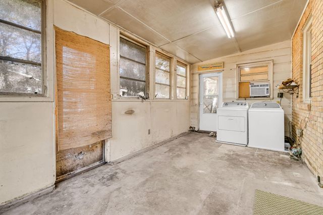 5830 Beverly Drive, Hanahan, SC 29410