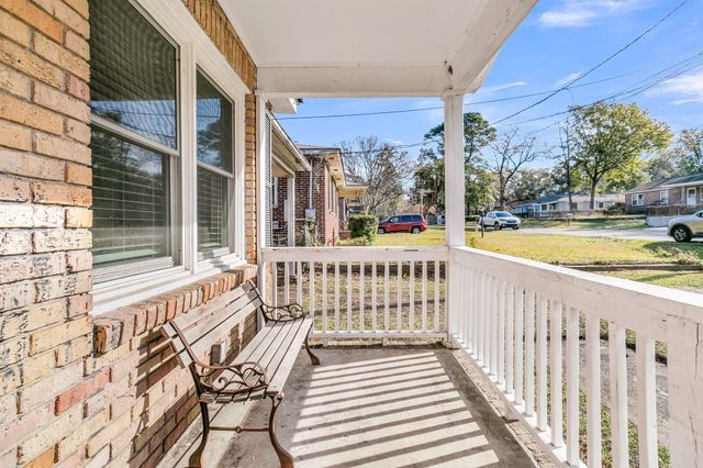 5830 Beverly Drive, Hanahan, SC 29410