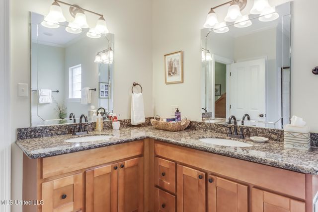 7334 N Aberdeen Drive, Pass Christian, MS 39571