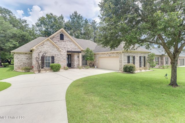 7334 N Aberdeen Drive, Pass Christian, MS 39571