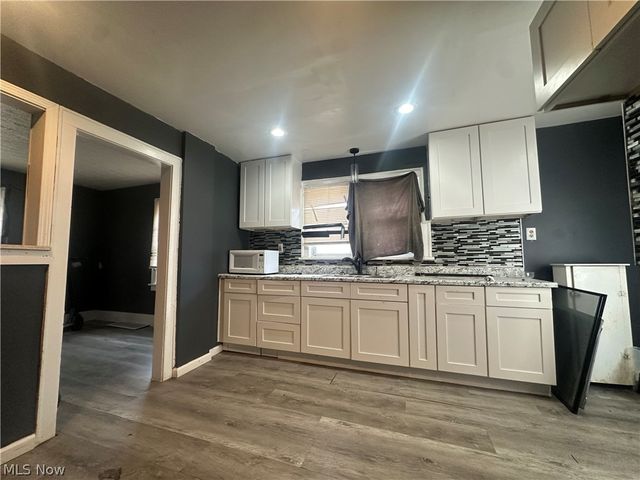 3541 E 113th Street, Cleveland, OH 44105