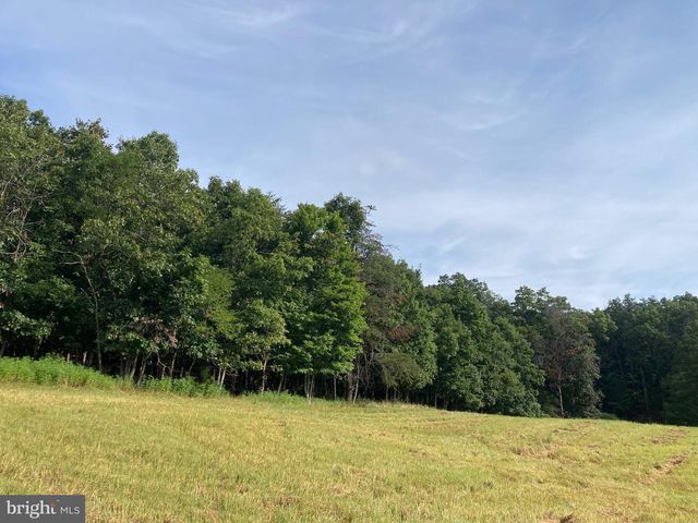 LIGHT RD, Winchester, VA 22603