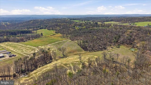 LIGHT RD, Winchester, VA 22603