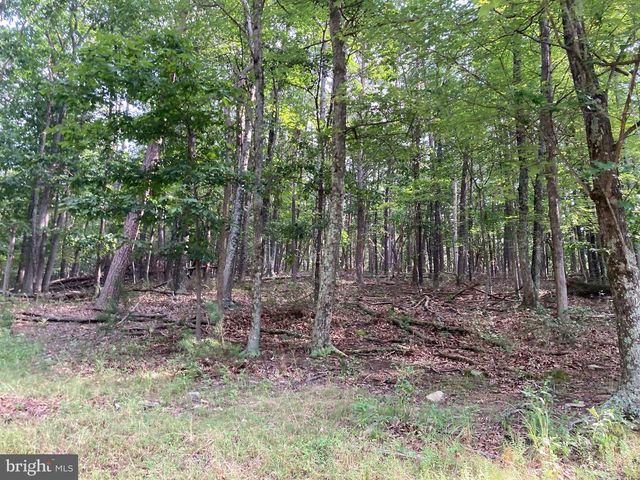 LIGHT RD, Winchester, VA 22603