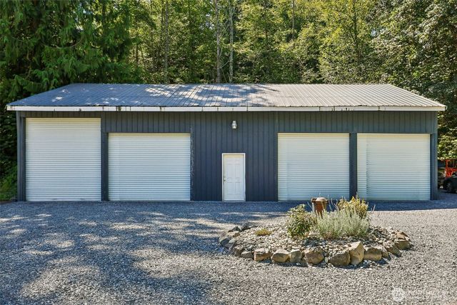 5830 Tulalip Shores Road, Tulalip, WA 98271