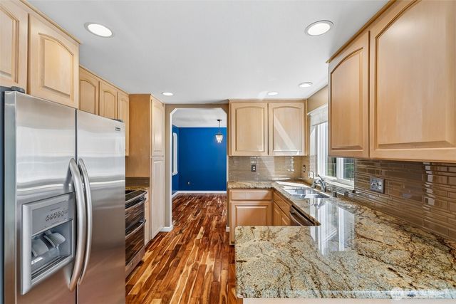 5830 Tulalip Shores Road, Tulalip, WA 98271