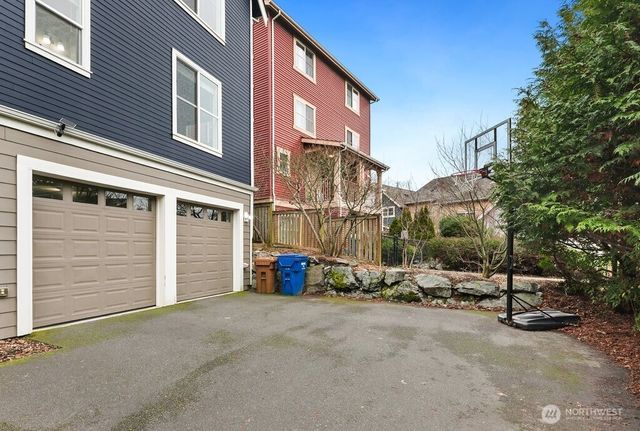 4338 28th Avenue S, Seattle, WA 98108