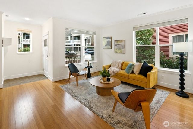 4338 28th Avenue S, Seattle, WA 98108