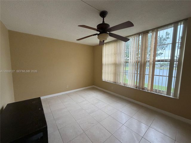 3100 N Course Ln 208, Pompano Beach, FL 33069