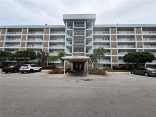 3100 N Course Ln 208, Pompano Beach, FL 33069