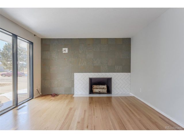 7660 S Sheridan Ct, Littleton, CO 80128