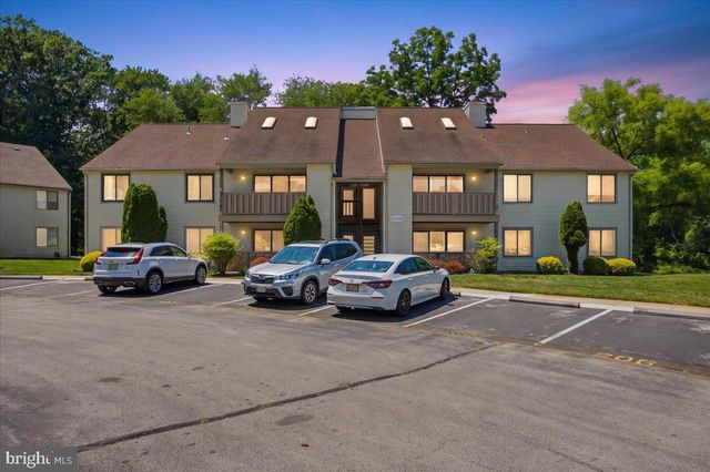 2102 THE WOODS, Cherry Hill, NJ 08003