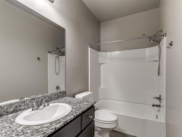 116 Ashley Drive 116 and 118, Edmond, OK 73003