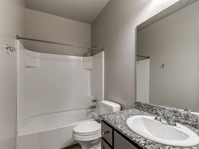 116 Ashley Drive 116 and 118, Edmond, OK 73003