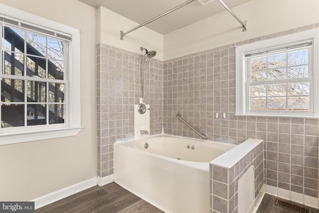 115 E PAGE ST, Luray, VA 22835