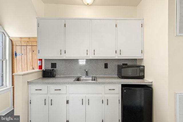 115 E PAGE ST, Luray, VA 22835