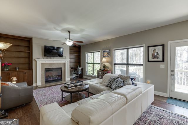 2201 Spring Sound Lane, Buford, GA 30519