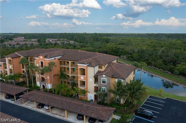 9830 Giaveno CIR 1615, Naples, FL 34113