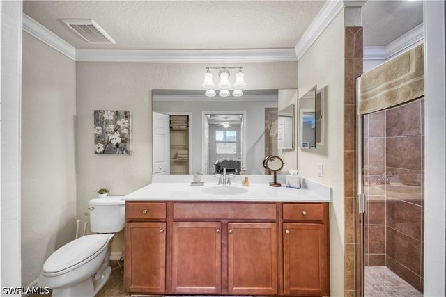 9830 Giaveno CIR 1615, Naples, FL 34113