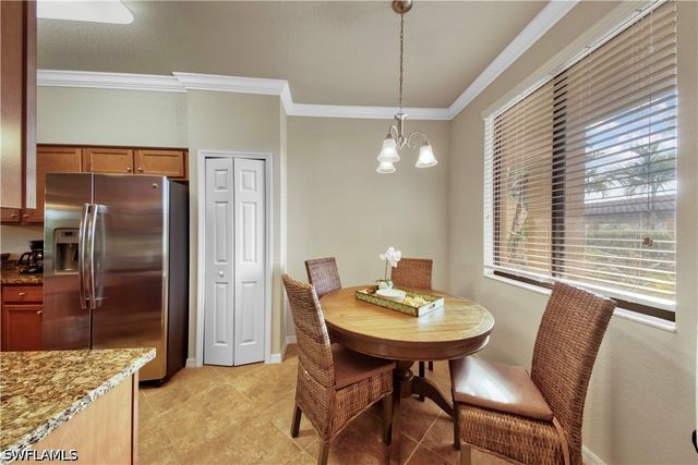 9830 Giaveno CIR 1615, Naples, FL 34113