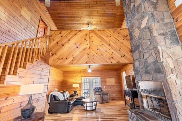496 Floodtown Road, Chatsworth, GA 30705