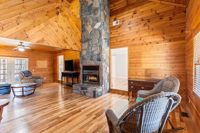496 Floodtown Road, Chatsworth, GA 30705