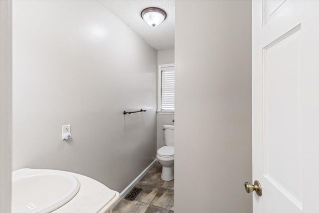 496 Floodtown Road, Chatsworth, GA 30705