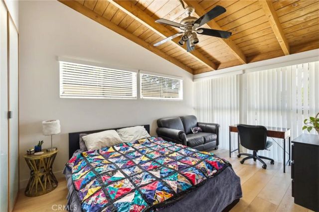 8452 Delco Avenue, Winnetka, CA 91306