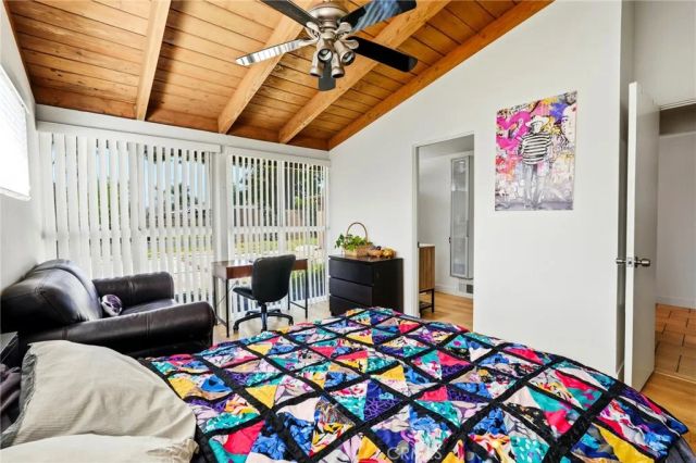 8452 Delco Avenue, Winnetka, CA 91306