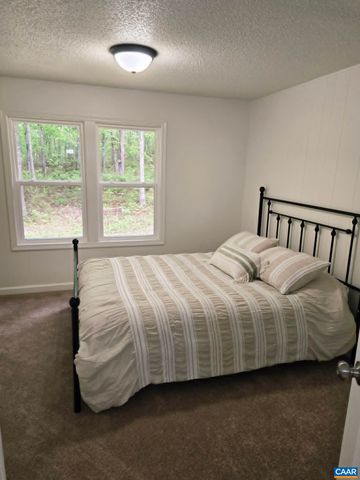 2335 DAVIS HWY, Mineral, VA 23117