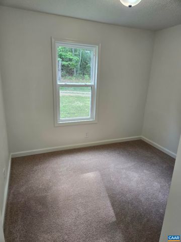 2335 DAVIS HWY, Mineral, VA 23117