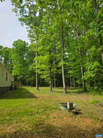 2335 DAVIS HWY, Mineral, VA 23117