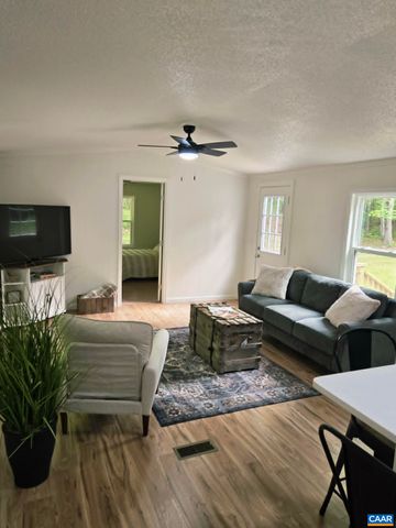 2335 DAVIS HWY, Mineral, VA 23117