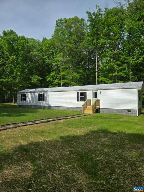 2335 DAVIS HWY, Mineral, VA 23117