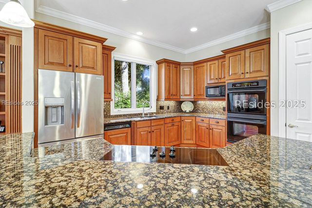 42 Harleston Grn, Hilton Head Island, SC 29928