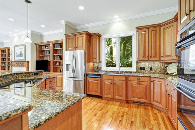 42 Harleston Grn, Hilton Head Island, SC 29928