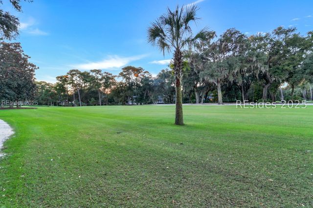42 Harleston Grn, Hilton Head Island, SC 29928
