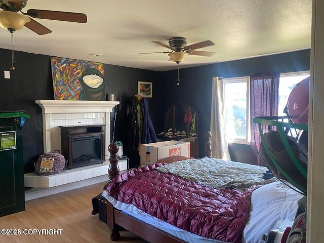 7020 Carline Circle, Anchorage, AK 99502