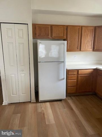 9200 OLD NEWTOWN RD, Philadelphia, PA 19115